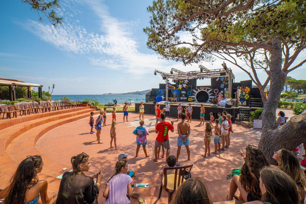 Centro Vacanze Isuledda Cannigione Exterior foto